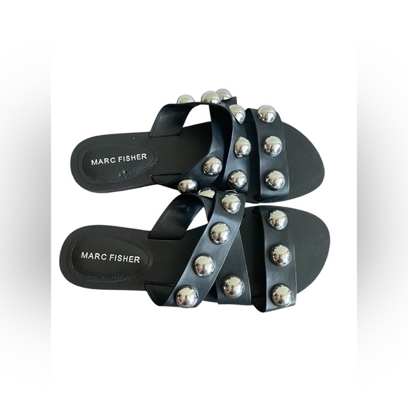 New Marc Fisher Black Women Silver Sandal Size 65 - Picture 2 of 6